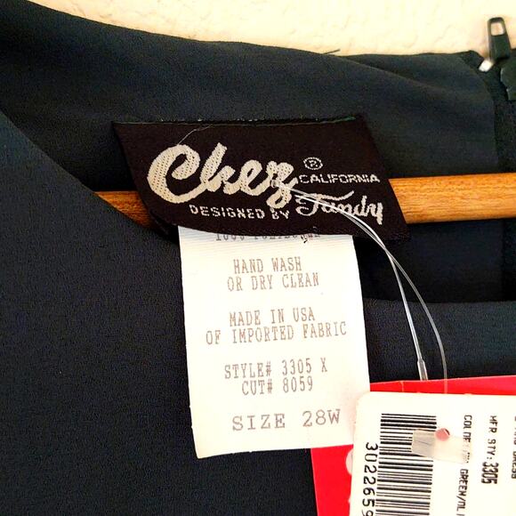 Vintage Chez California designed by Tandy layered green chiffon plus size dress - Picture 4 of 7